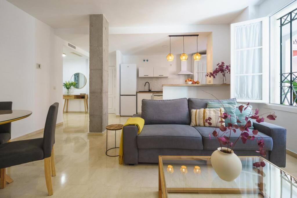 Conde Ibarra Suite Севилья Экстерьер фото